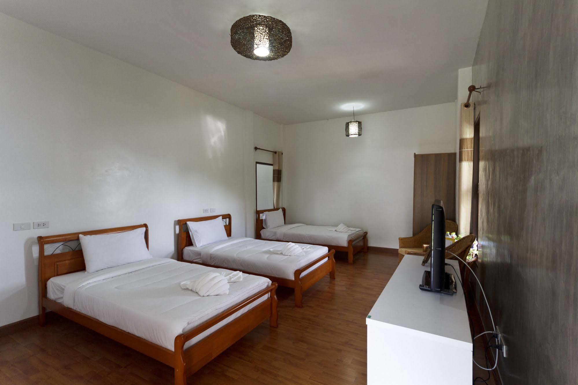 Gin'S Maekhong View Hotel Chiang Saen Ngoại thất bức ảnh